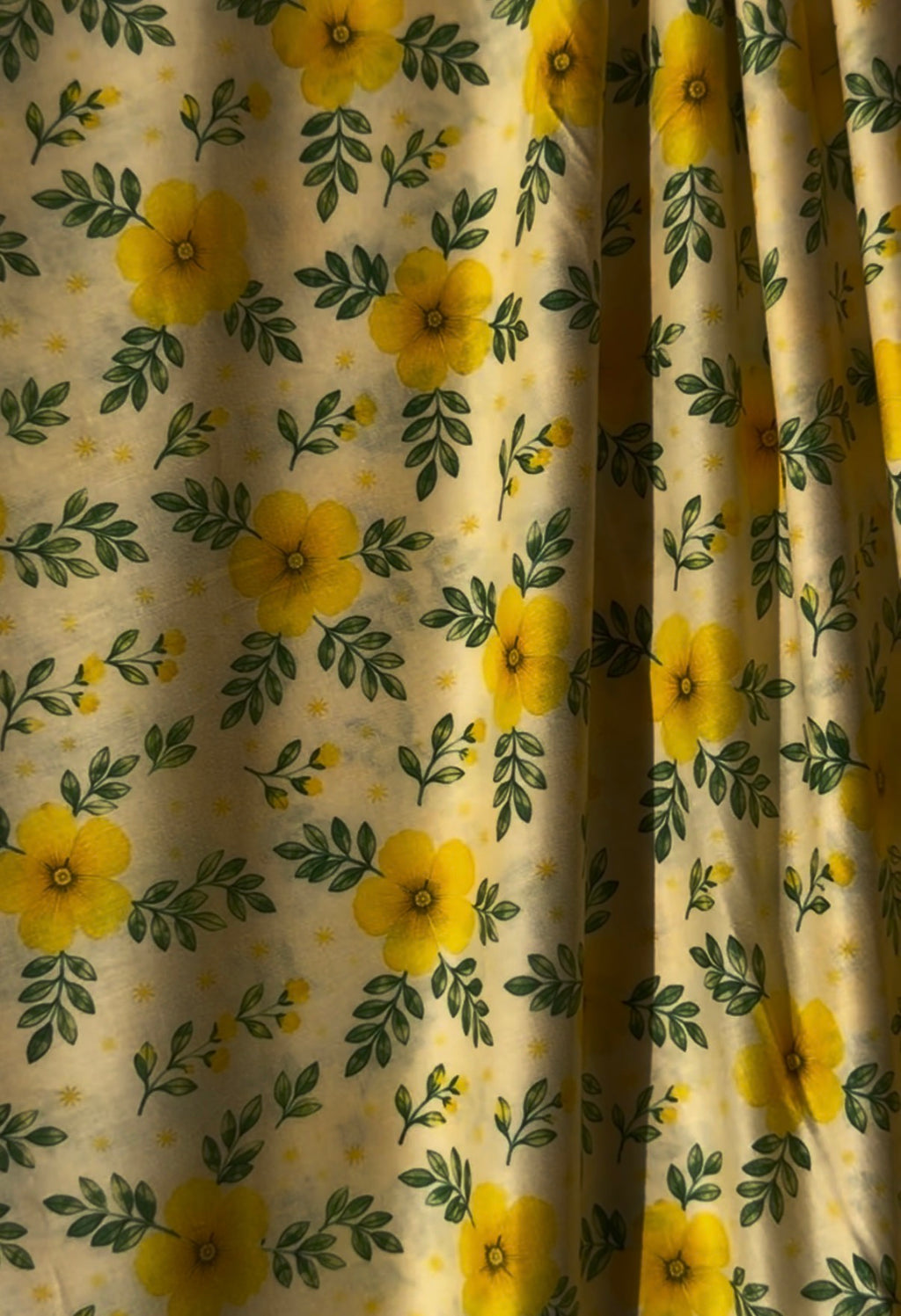 Luxury Cotton Fabric - Flowers AN001
