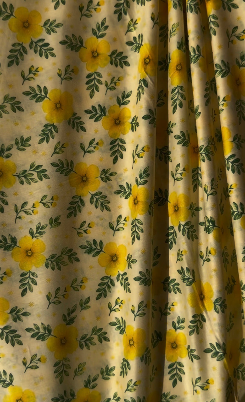 Luxury Cotton Fabric - Flowers AN001
